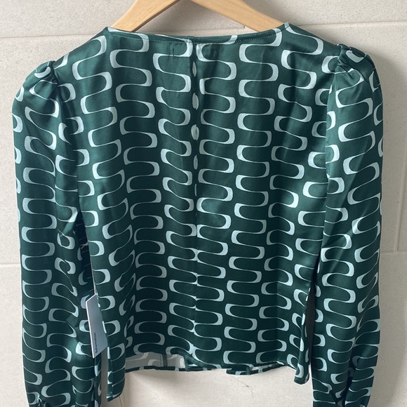 Reformation Candance Top. Pristine. - Picture 4 of 4